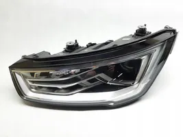 Audi A1 Lampa przednia 8XA941005