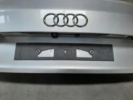 Audi A8 S8 D4 4H Tylna klapa bagażnika Audi