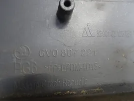 Skoda Fabia Mk3 (NJ) Zderzak przedni 6V0807221