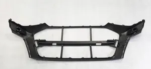 Audi RS3 8Y Grille inférieure de pare-chocs avant 8Y0807725