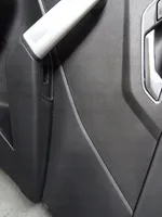 Audi Q2 - Boczki / Poszycie drzwi tylnych 81A867378