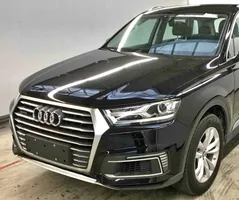 Audi Q7 4M Kompletny zestaw przedniej części nadwozia / karoserii 