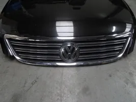 Volkswagen Phaeton Konepelti 