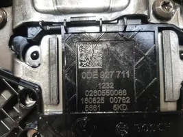 Volkswagen Tiguan Pavarų dėžės valdymo blokas 0DE927711