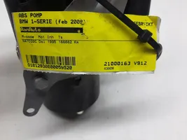 BMW X3 E83 ABS-pumppu 3451-6787836-01