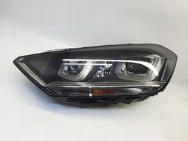 Volkswagen Golf Sportsvan Lampa przednia 517941033B