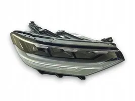 Volkswagen PASSAT B8 Lampa przednia 3G1941036P