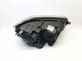 Volkswagen Multivan T5 Lampa przednia 7E1941015D