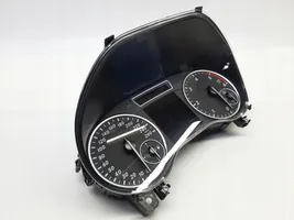 Mercedes-Benz A W176 Speedometer (instrument cluster) A1769008501