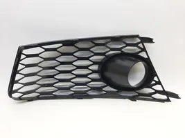 Audi RS7 C7 Grille antibrouillard avant 4G0807682T