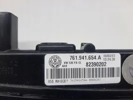 Volkswagen Touareg III Phare de jour LED 761941055A