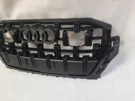 Audi Q7 4L Передняя решётка 4M0853651BE