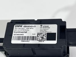 BMW 5 G30 G31 Centrinio užrakto valdymo blokas 6844045