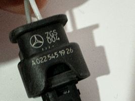 Mercedes-Benz GLC X253 C253 Capteur de température des gaz d'échappement A0225451926