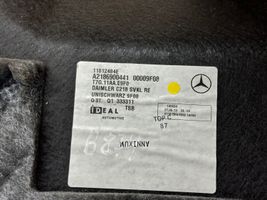 Mercedes-Benz CLS C218 X218 Osłona tylna tunelu środkowego A2186900441