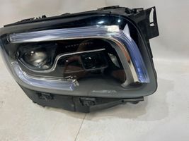 Mercedes-Benz B W247 Lampa przednia 