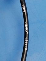 Opel Kadett E Cable del acelerador 3924019