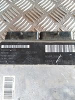 Renault Clio II Calculateur moteur ECU HOM7700105955