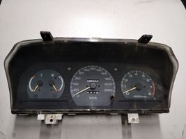 Mitsubishi Space Wagon Compteur de vitesse tableau de bord MB680132