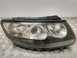 Hyundai Santa Fe Lampa przednia 921022BXXX