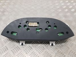 Ford Focus Spidometrs (instrumentu panelī) 98AP10841BC