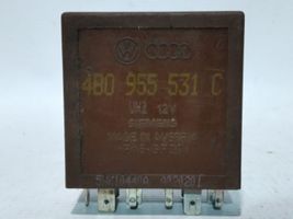 Audi A4 S4 B5 8D Module relais lève-vitre 4B0955531C