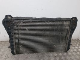 Volkswagen Golf V Chłodnica powietrza doładowującego / Intercooler 