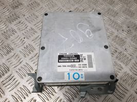 Toyota Yaris Calculateur moteur ECU 8966152082