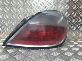 Opel Astra H Lampa tylna 