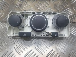 Opel Astra H Panel klimatyzacji / Ogrzewania 13201299