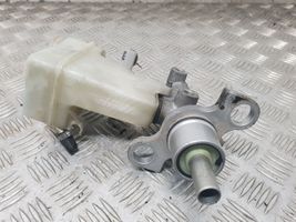 Opel Vectra C Główny cylinder hamulca 320670692