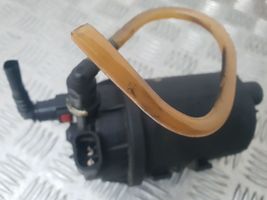 Nissan Primera Boîtier de filtre à carburant 8200416942