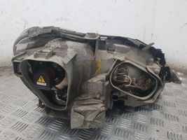 Mercedes-Benz S W220 Lampa przednia A2208200761