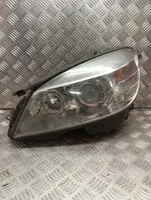 Mercedes-Benz C W204 Lampa przednia A2048202959