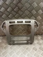 Ford Mondeo MK IV Console centrale, commande chauffage/clim 