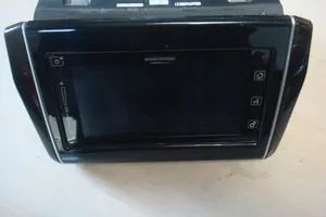 Suzuki Swift Panel / Radioodtwarzacz CD/DVD/GPS 