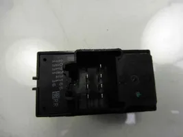 Chevrolet Malibu Electric window control switch 20933566