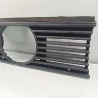 BMW 3 E30 Atrapa chłodnicy / Grill 