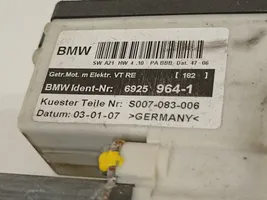 BMW X3 E83 Alzacristalli elettrico della portiera anteriore 6925964