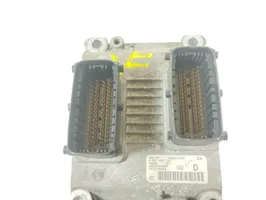 Alfa Romeo 147 Calculateur moteur ECU 685185