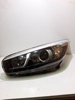 KIA Ceed Lampa przednia 92101A2441