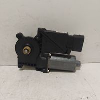 Mercedes-Benz A W168 Moteur de lève-vitre de porte avant 0130821698