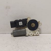 Mercedes-Benz A W168 Moteur de lève-vitre de porte avant 0130822024