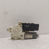 Mercedes-Benz A W168 Moteur de lève-vitre de porte avant 0130822024