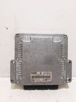 Renault Trafic II (X83) Calculateur moteur ECU 0281010633