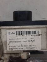 BMW X3 E83 Alzacristalli della portiera posteriore con motorino 69259652