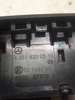 Mercedes-Benz A W169 Elektrisko logu slēdzis A2518200510