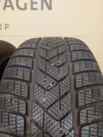 Audi Q7 4M R18 winter tire 