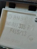 Volkswagen Tiguan Listwa oświetlenie tylnej tablicy rejestracyjnej 5N0827335J