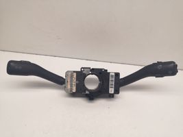 Volkswagen PASSAT B7 Leva/interruttore dell’indicatore di direzione e tergicristallo 8L0953513G